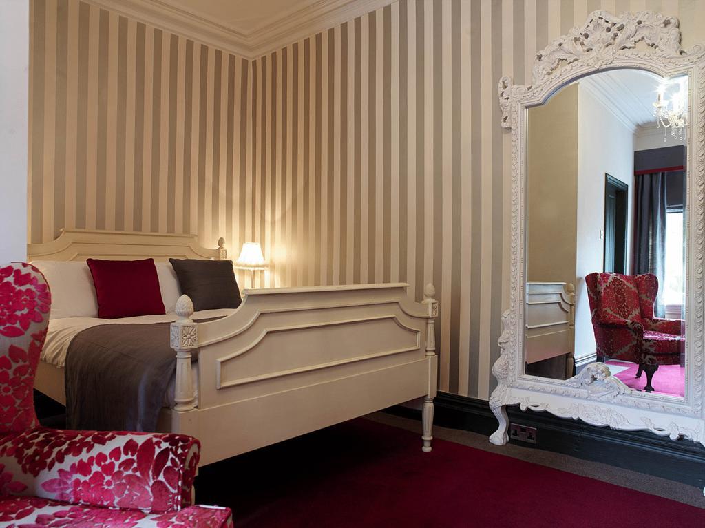 Balmoral Hotel Harrogate Pokoj fotografie